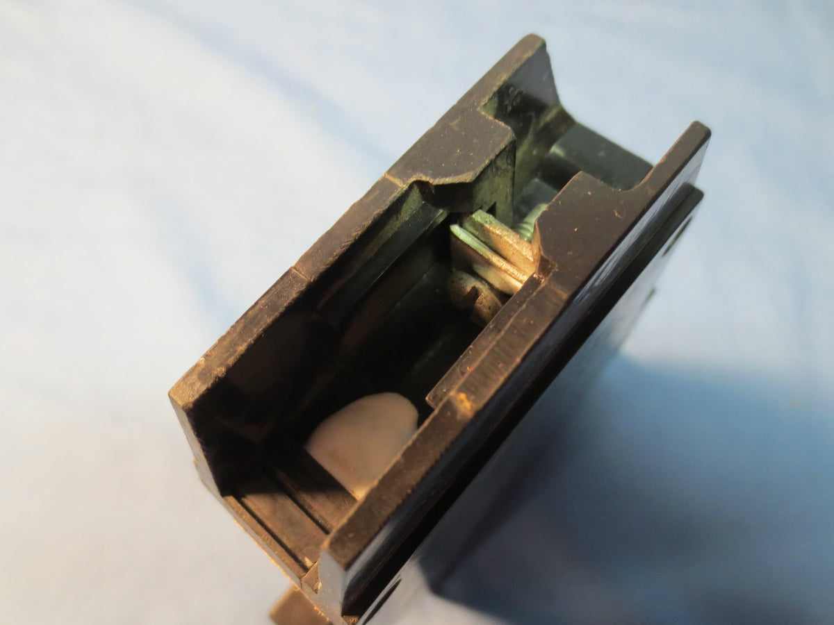 GENERAL ELECTRIC E11592-D 15A 1-POLE CIRCUIT BREAKER