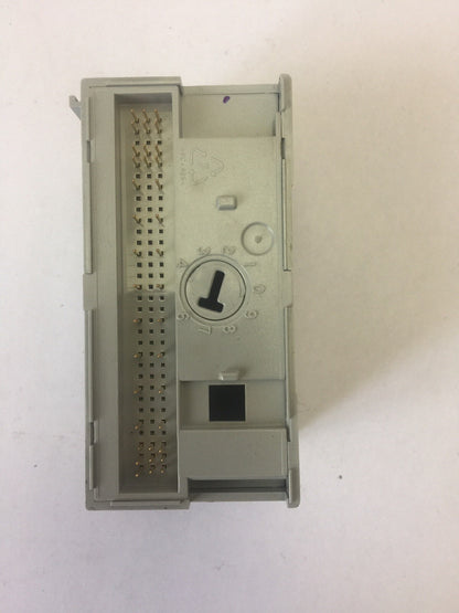 ALLEN BRADLEY 1794-OB16 24VDC SOURCE OUTPUT MODULE SER A REV C01 F/W REV BLANK