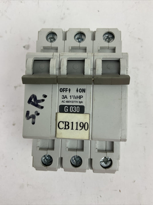 ALLEN BRADLEY 1492-CB3G030 MANUAL MOTOR CONTROLLER 3A 1-1/2HP 3P 480Y/277VAC SER