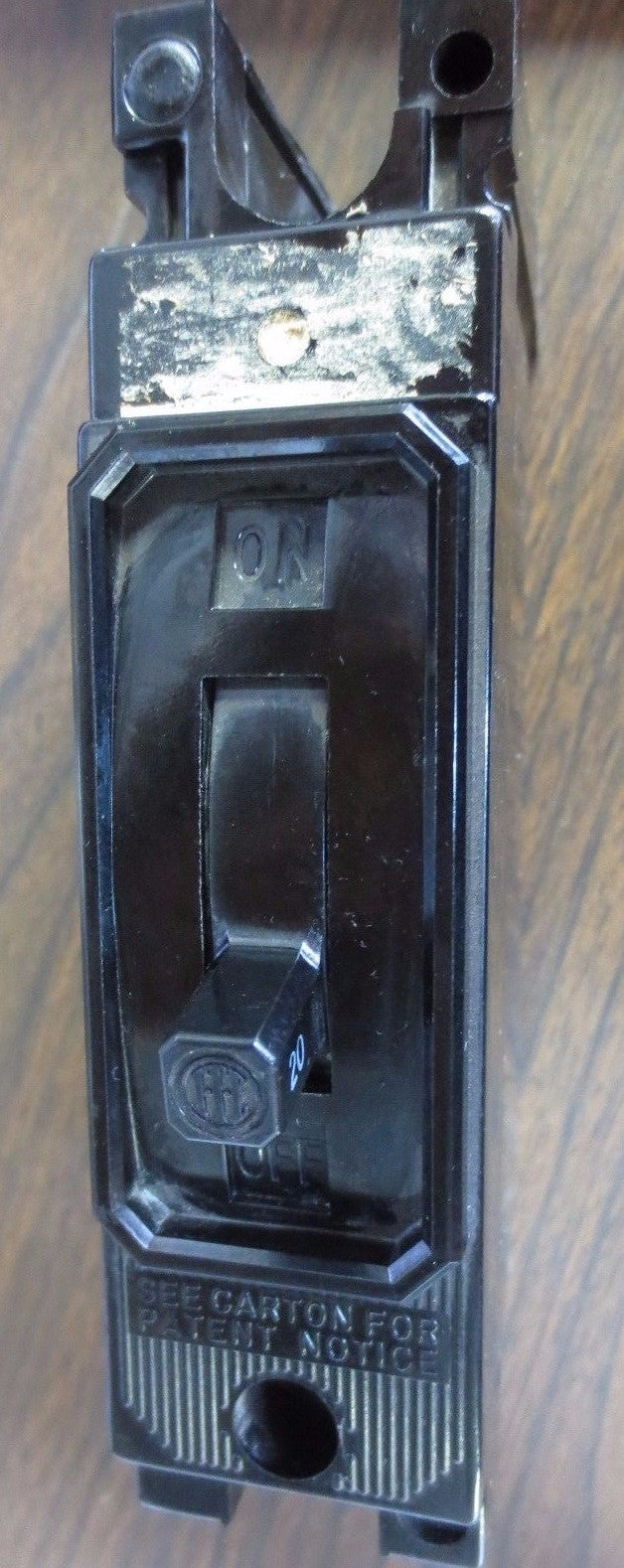 I-T-E EH1-B020 CIRCUIT BREAKER 20A / 277VAC / 1-POLE / NEW SURPLUS