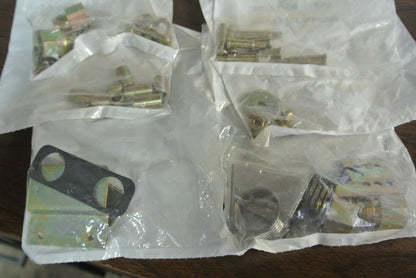 SQUARE D 9432M10L DOOR CLOSING MECHANISM - NEW SURPLUS