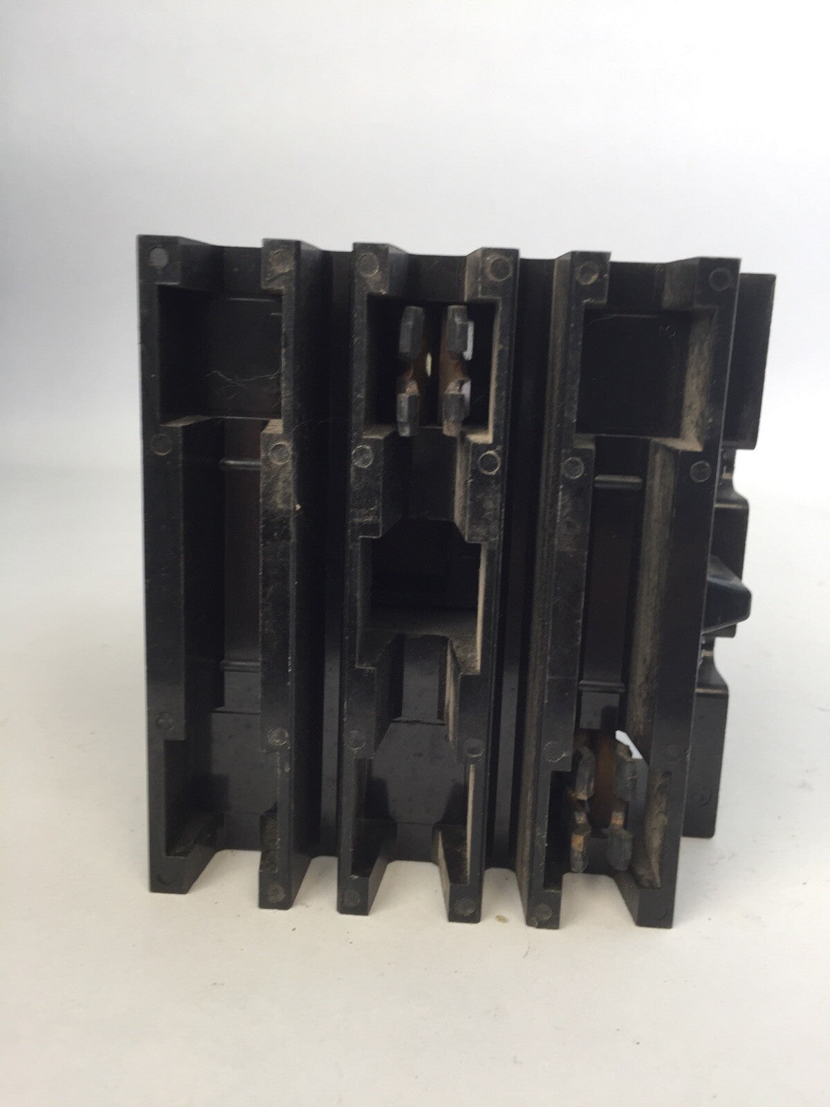 SQUARE D FA24020BC CIRCUIT BREAKER 480VAC 20A 2POLE