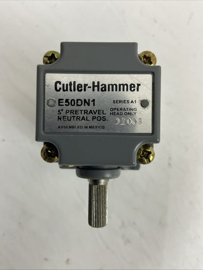 CUTLER HAMMER LIMIT SWITCH E50SN E50DN1 E50RB