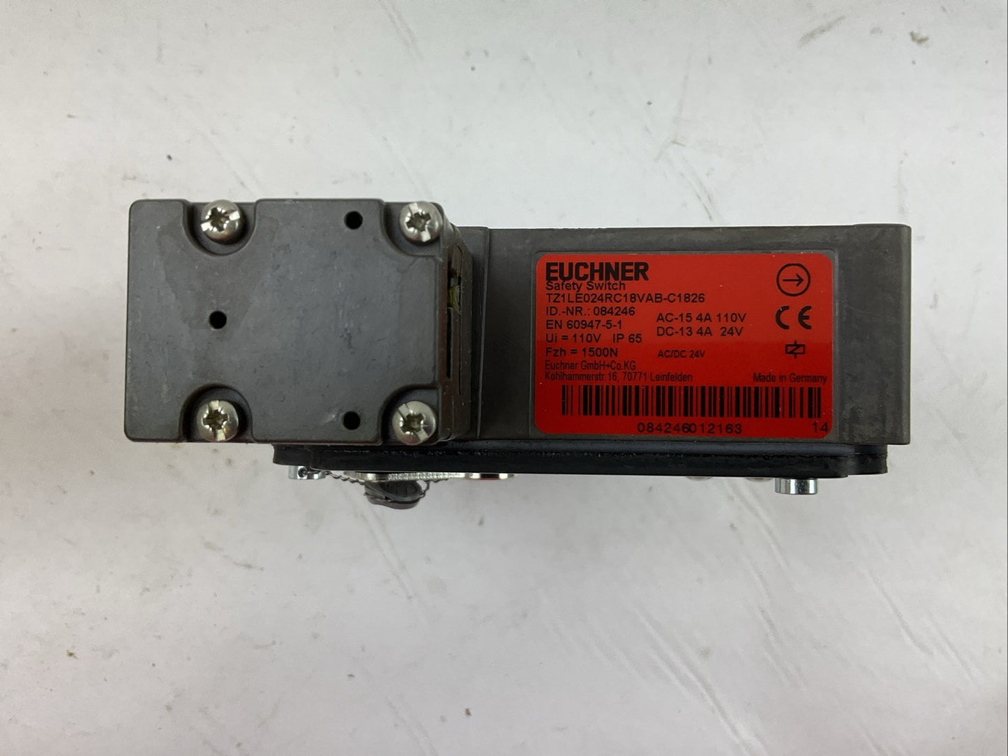 EUCHNER TZ1LE024RC18VAB-C1826 SAFETY SWITCHAC-15 4A 110V DC-13 4A 24V