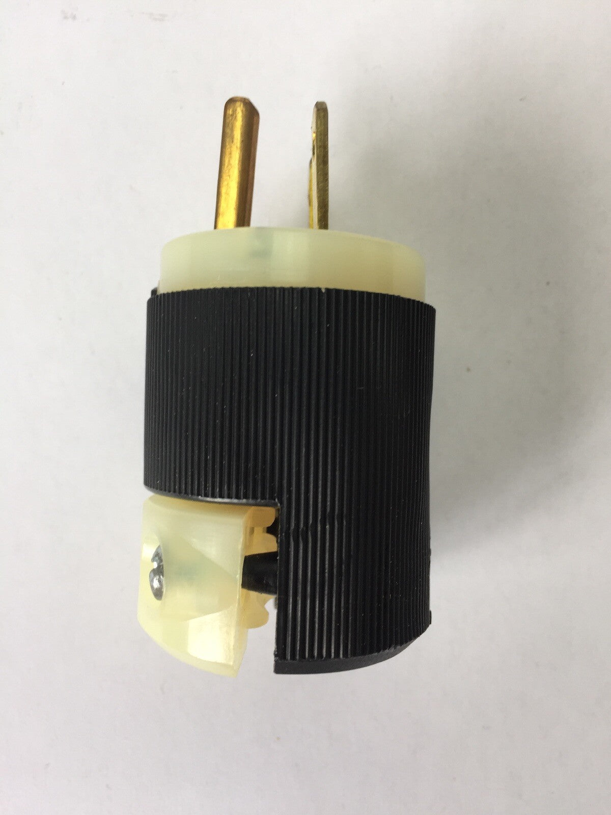 HUBBELL HBL5666C INSULGRIP PLUG 15A 250V 2POLE 3WIRE GROUNDING