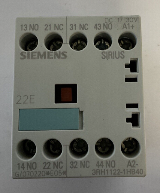 SIEMENS 3RH1122-1HB40 CONTACTOR 17-30VDC 10A 600VAC