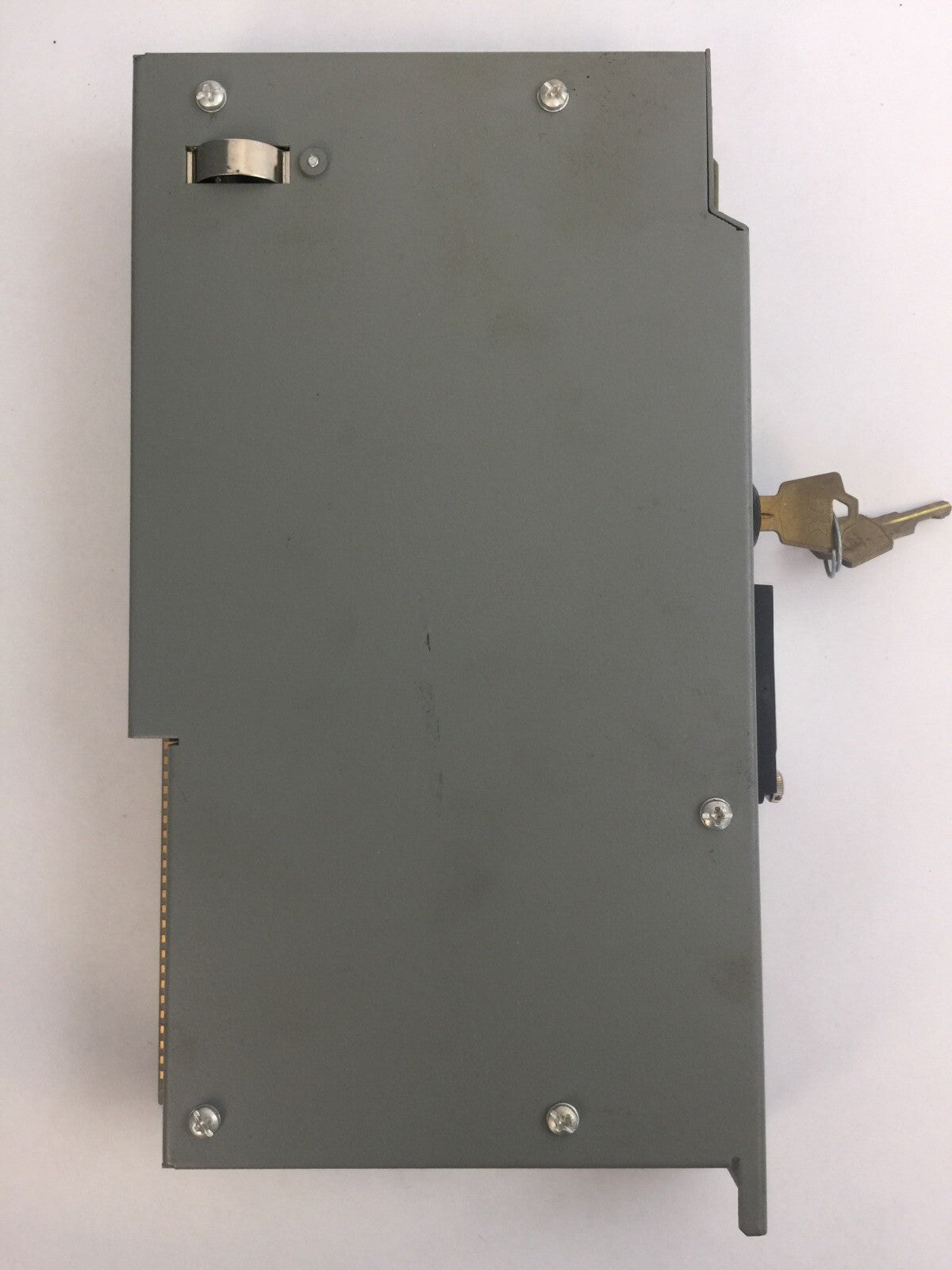 ALLEN BRADLEY 1772-LX D MINI-PLC-2/16 PROCESSOR 1.25A  5VDC SER D FIRMWARE REV F