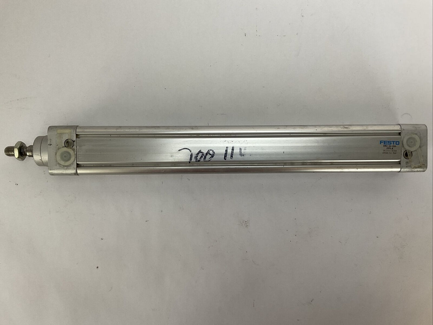 FESTO DNC-32-250-PPV-A CYLINDER  pmax. 12 bar