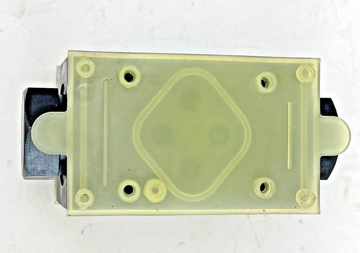 EATON - VICKERS - DGMPC-3-ABK-BAK-41 - PILOT OPERATED CHECK VALVE - 694400