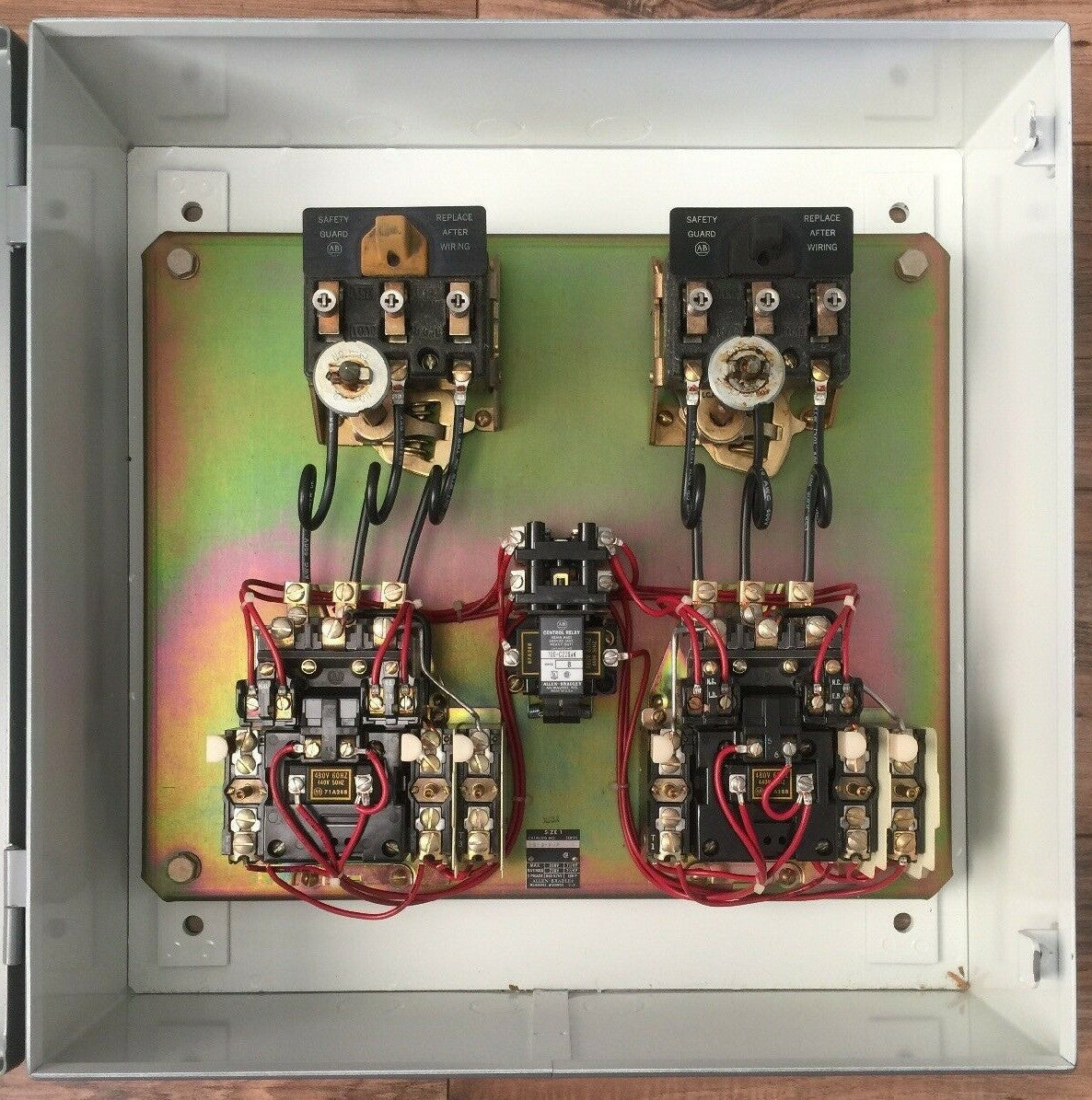 ALLEN BRADLEY 1212-BAB DUPLEX PUMP CONTROL 575V 10HP 3PH COIL 480V 60HZ
