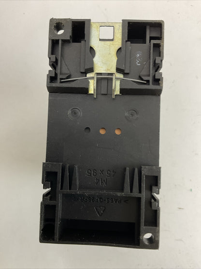 SIEMENS 3RT1035-1BB44 CONTACTOR 55A 600VAC 3PH 40HP COIL 24VDC