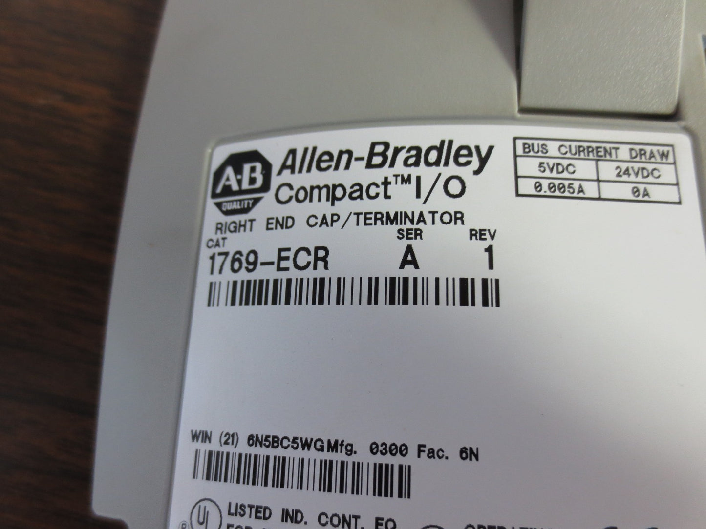 ALLEN-BRADLEY 1769-ECR COMPACT I/O RIGHT END CAP / TERMINATOR, Rev. 2.