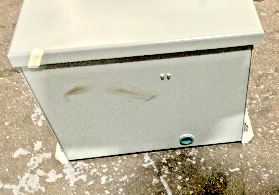 SQUARE D SK2000G2 TRANSFORMER DISCONNECT SER.A 600VAC 50/60HZ 17.39A