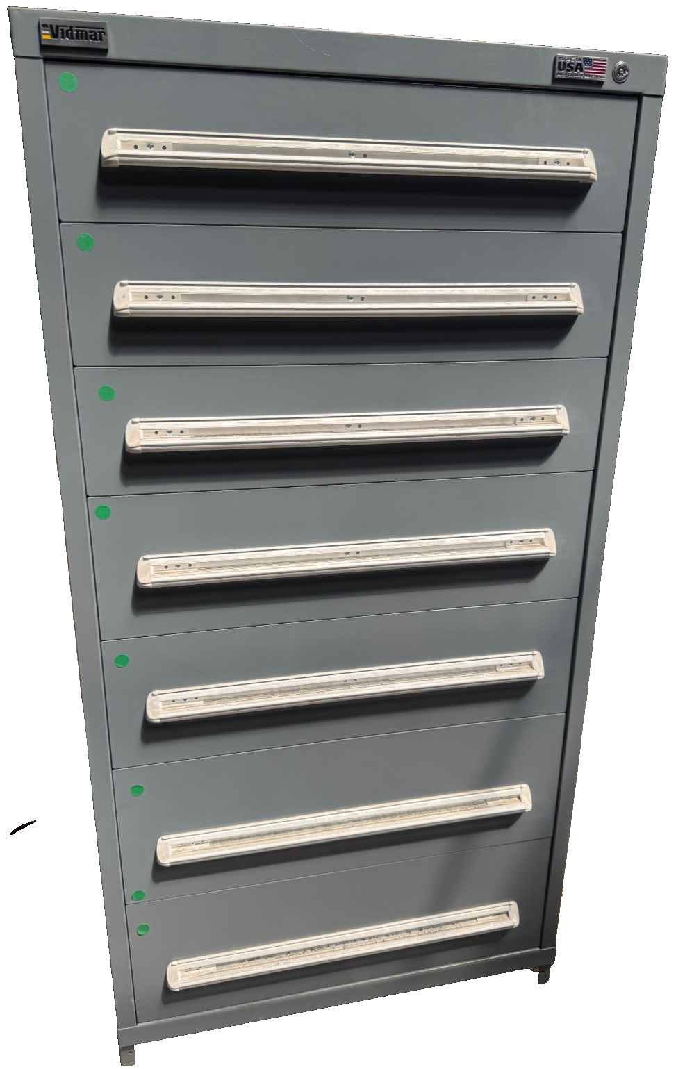 VIDMAR 7 DRAWER CABINET RANDOM DIVIDERS PER DRAWER  ***NO KEY***