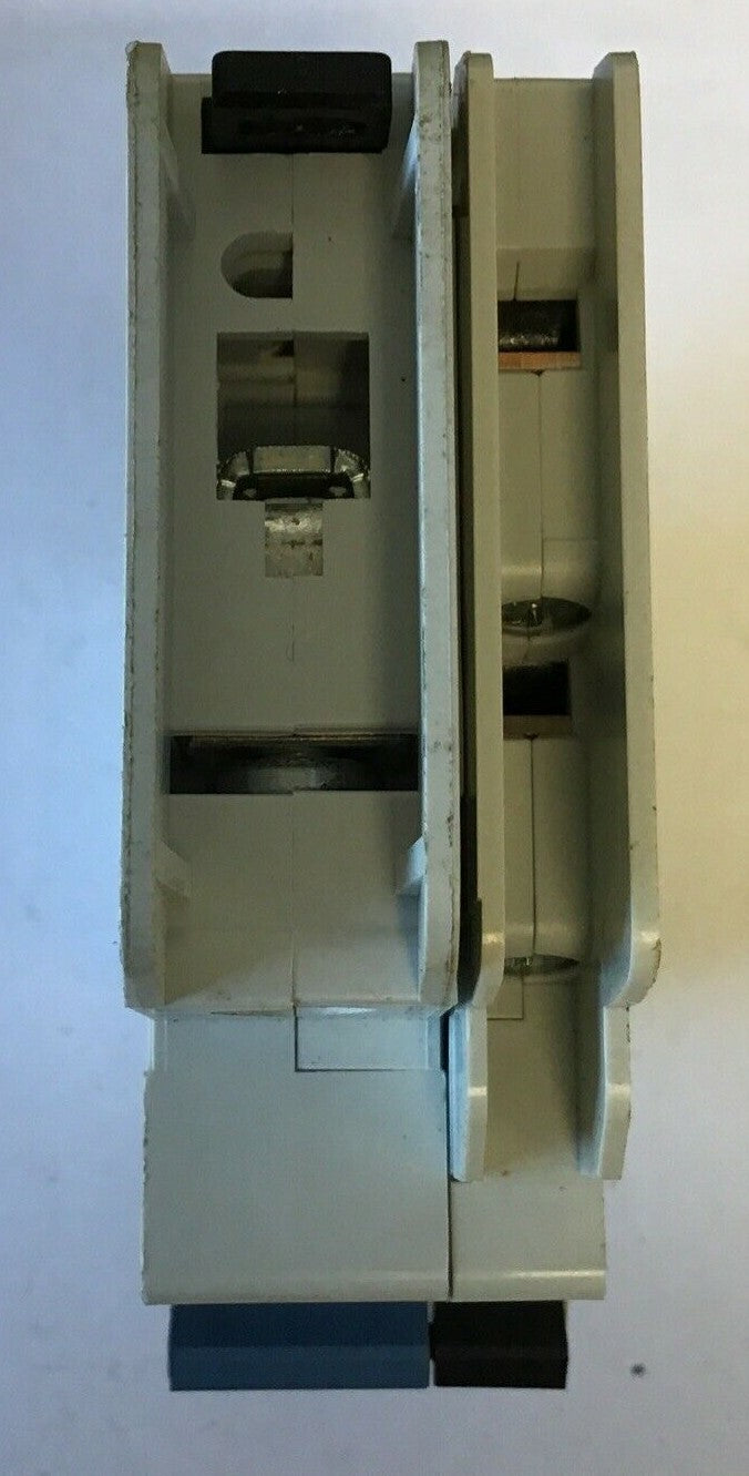 ALLEN BRADLEY 1489-D1C020 SER.A CIRCUIT BREAKER W/ 1489-ABH12 AUX. CURCUIT