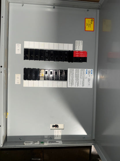 MINI POWER CENTER P48G28T1518CUB PRI VOLTS 480 DELTA SEC VOLTS 208Y/120 15KVA
