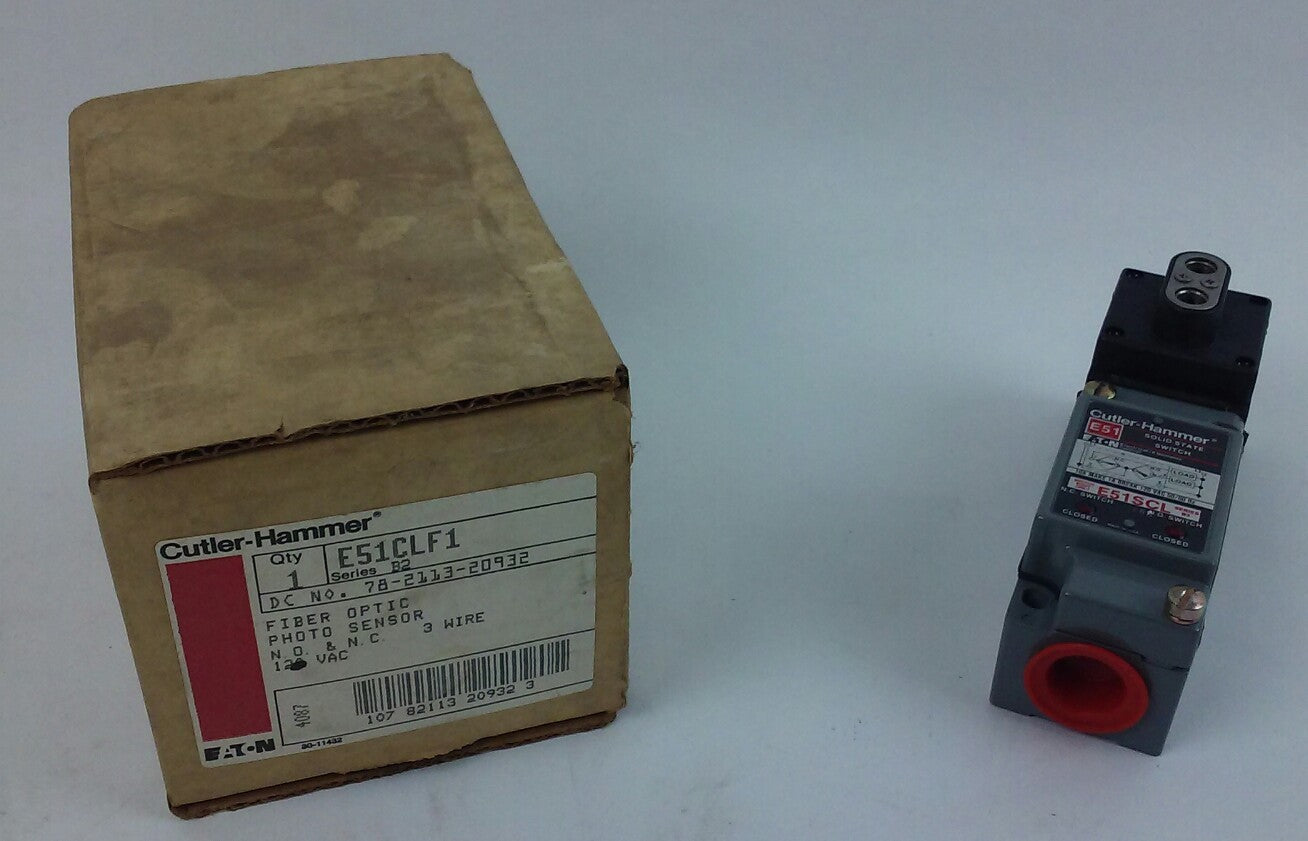 CUTLER HAMMER E51CLF1  Fiber Optic PHOTOELECTRIC SENSOR