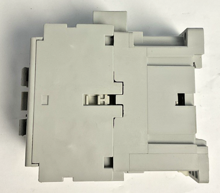 ALLEN BRADLEY 100-C23*400 CONTACTOR SER.C 600VAC 32A