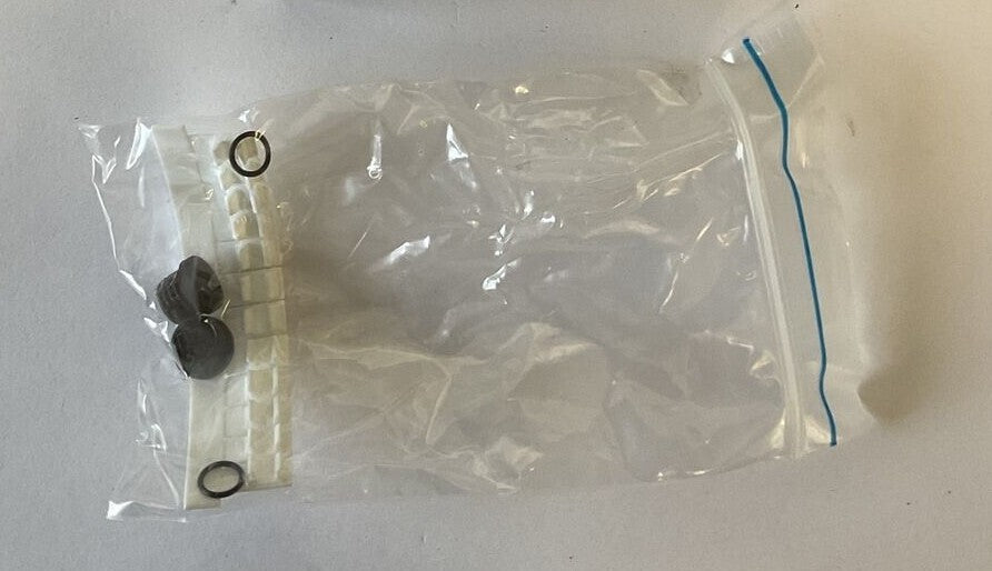ALLEN BRADLEY 898P-P34PT-D8 DISTRIBUTION BOX SER.B 3A