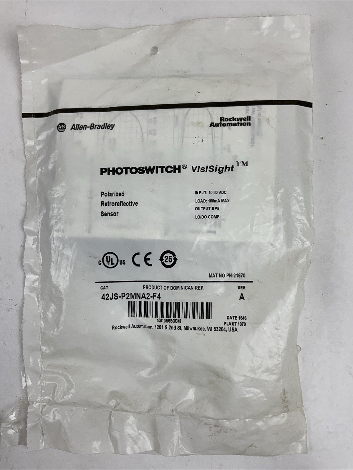 ALLEN BRADLEY 42JS-P2MNA2-F4 SER A POLARIZED RETROREFLECTIVE SENSOR PHOTOSWITCH