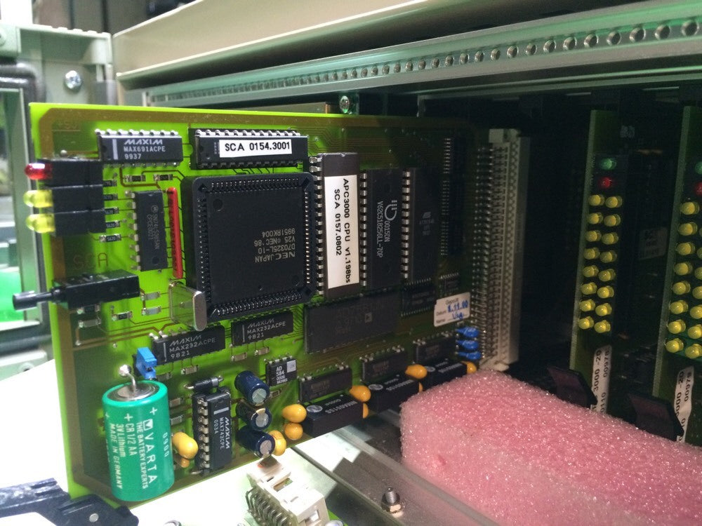SCA SCHUCKER APC3000 ON/OFF-RIG OPERATOR TERMINAL W/ CPU APC3000-20 & APC3000-40
