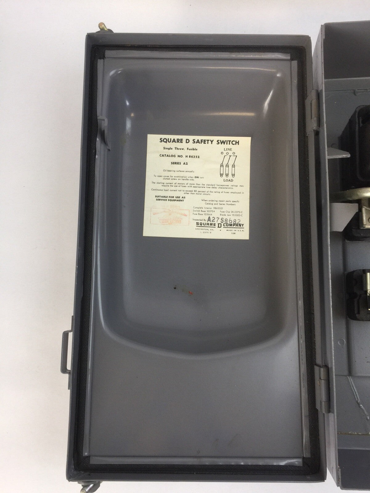 SQUARE D H86352 FUSIBLE SAFETY SWITCH SERIES A2 240VAC 60AMP 15HP 3 POLE