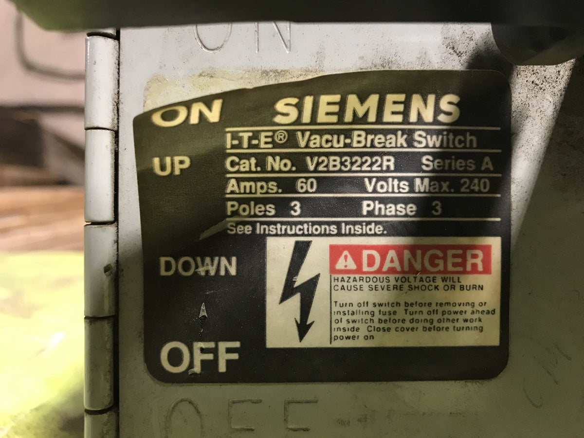 SIEMENS / I-T-E  V2B3222R  VACU-BREAK TWIN PANELBOARD SWITCH - 240V, 60A, 3P