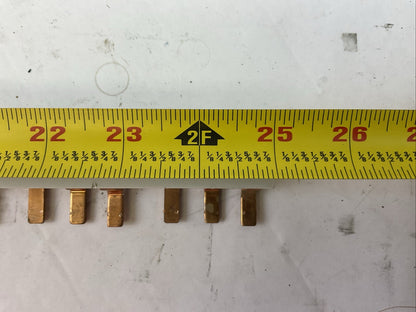 COOPER BUSSMANN BB3P100M57 25 INCHES 100A 600V FUSE BUSBAR CH SERIES