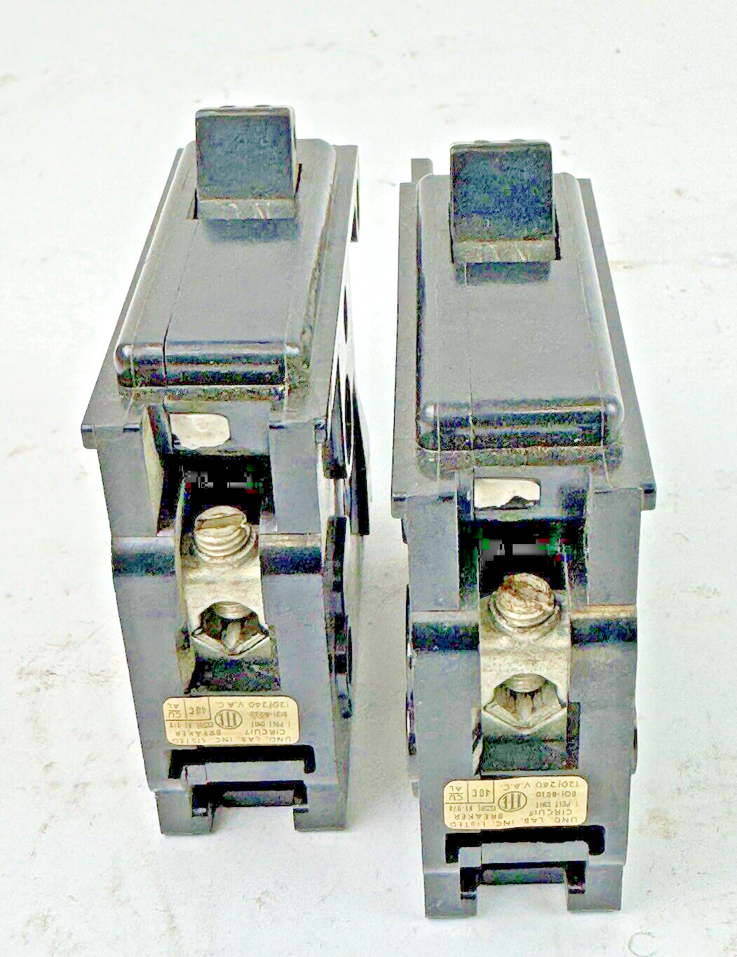 ITE *LOT OF 2* - BQ1B030 - CIRCUIT BREAKERS - 1 POLE, 30A, 240 VAC, 60Hz TYPE BQ