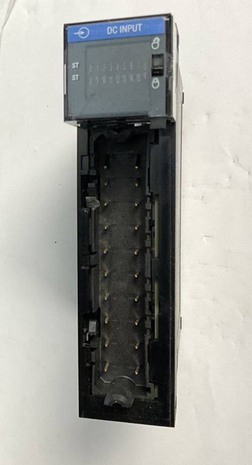 ALLEN BRADLEY 1756-IB16 16 POINT D/I MODULE 24VDC SER.A