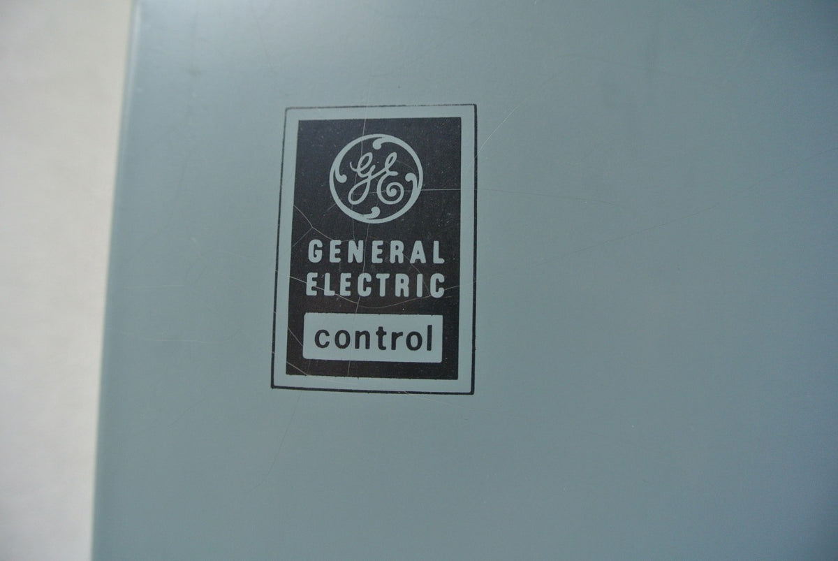 GE CONTROL CR121EN02HA22 SEVEN DAY TIME SWITCH 120V MOTOR 277V SWITCH 40A NEW