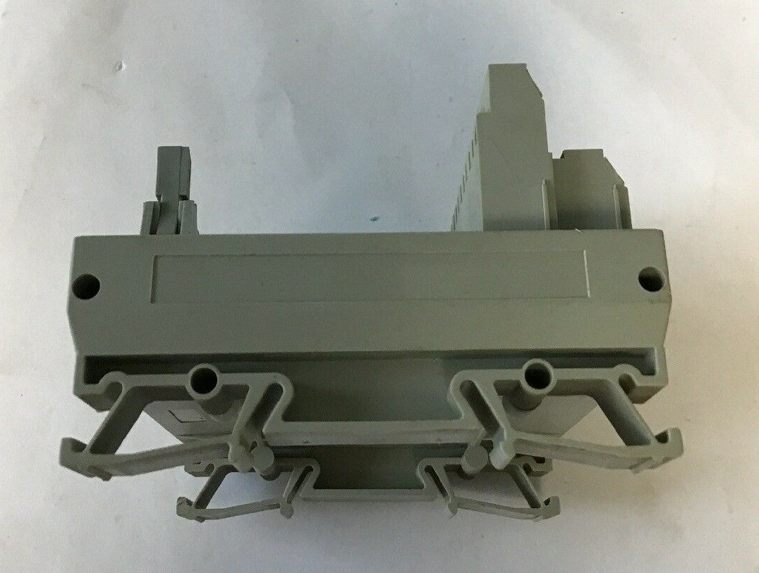 ALLEN BRADLEY 1492-IFM40F, INTERFACE MODULE, 40 POS.  132VAC
