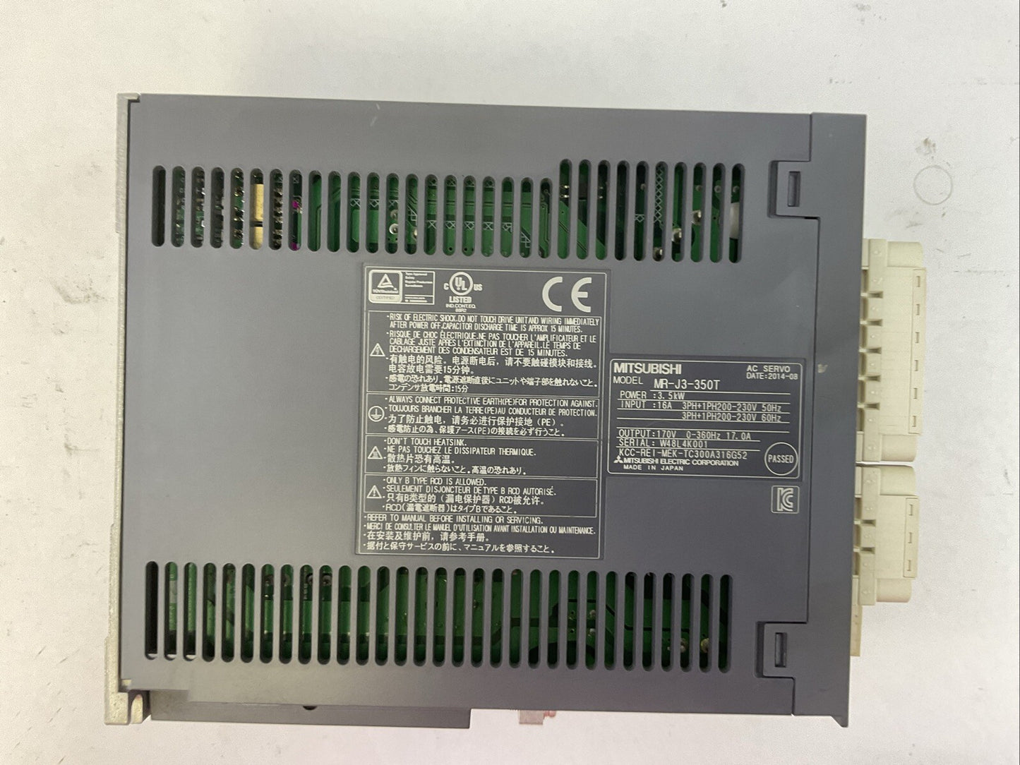 MITSUBISHI MR-J3-350T AC SERVO AMPLIFIER OUTPUT 170V 17A INPUT 16A 3PH+1PH200-