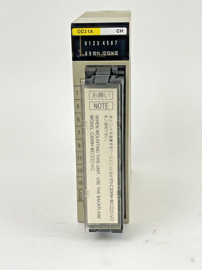 OMRON C200H-OD21A OUTPUT UNIT / OUTPUT MODULE 24VDC, 1.0A/POINT, 4.0A/UNIT