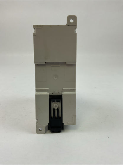 KEYENCE SL-R11 SAFETY CONTROL UNIT 24VDC 150mA