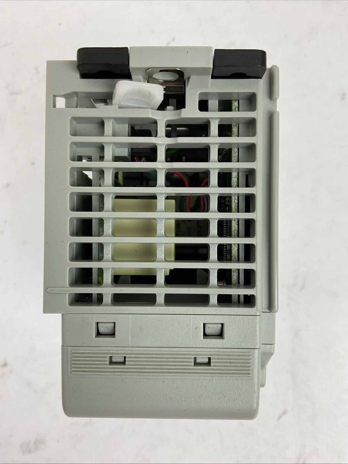 ALLEN BRADLEY 1769-OW16 SER A F/W REV 3.1 DIR/VER 95320765/04 16PT. FORM A RELAY