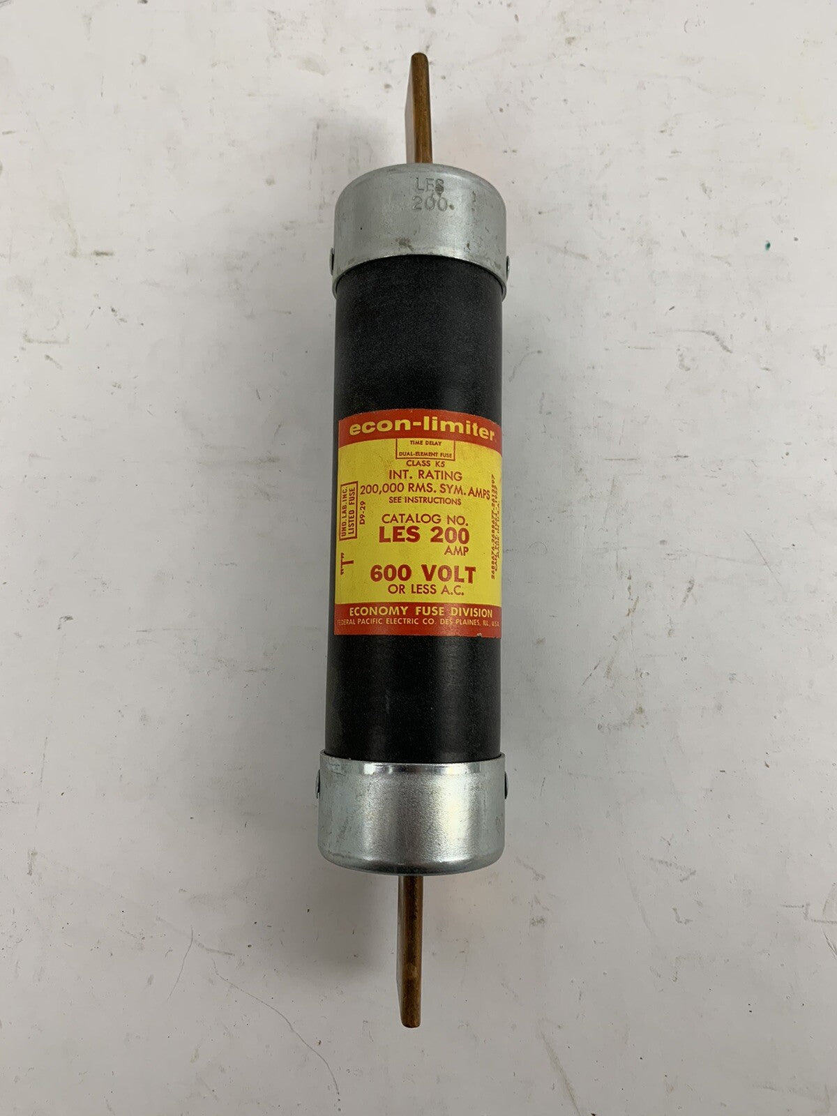 Economy Fuse LES200 200A 600V Fuse