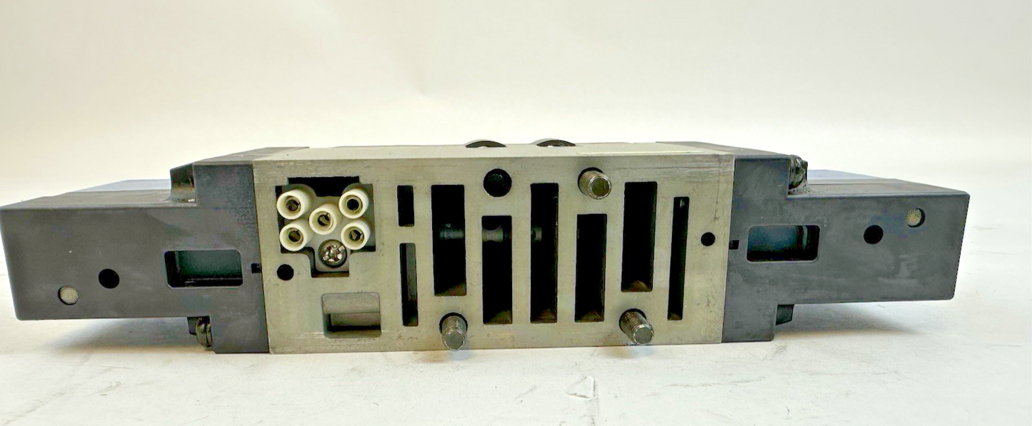 SMC VSS8-6-FJG-D-3EZ-V1 PNEUMATIC SOLENOID VALVE 24VDC 142 PSIG