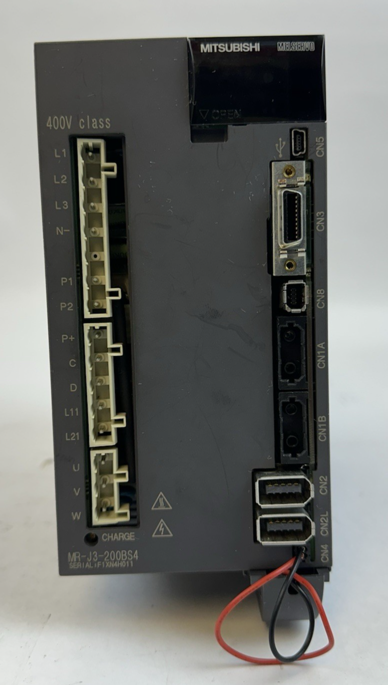 MITSUBISHI MELSERVO-J3 MR-J3-200BS4 AC SERVO DRIVE 3 PHASE 2kW 380-480V 50-60Hz