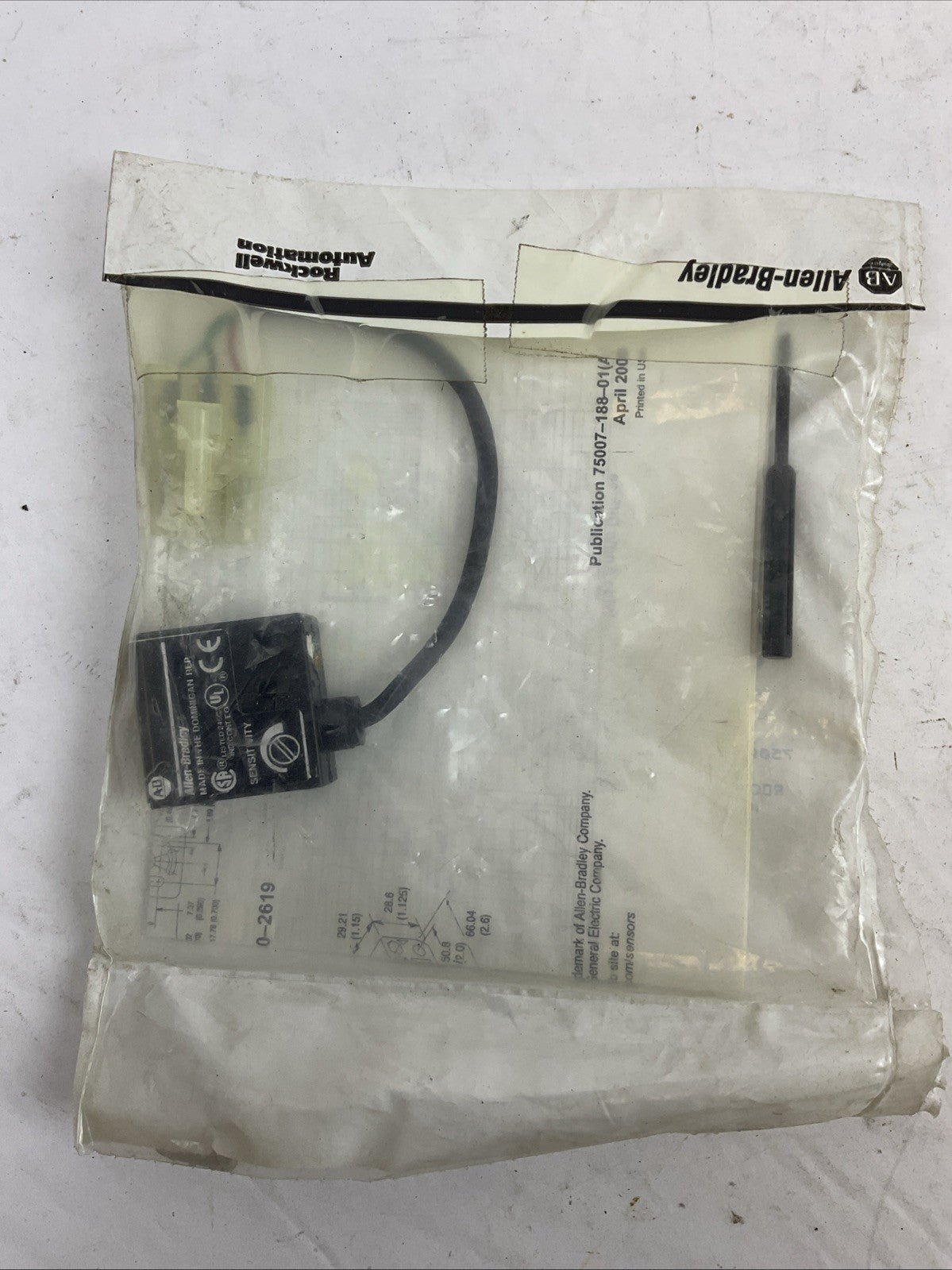 ALLEN BRADLEY 42SMU-7000 SER B 28VDC PHOTOSWITCH RETROREFLECTIVE