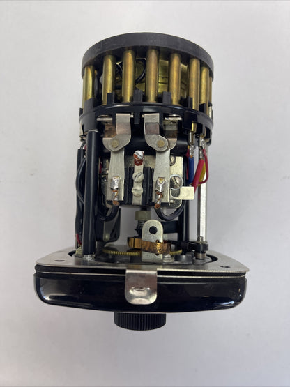 ATC AUTOMATIC TIMING & CONTROLS, INC 305B011A10PL TIMER 0-240 SECONDS 115V 60HZ