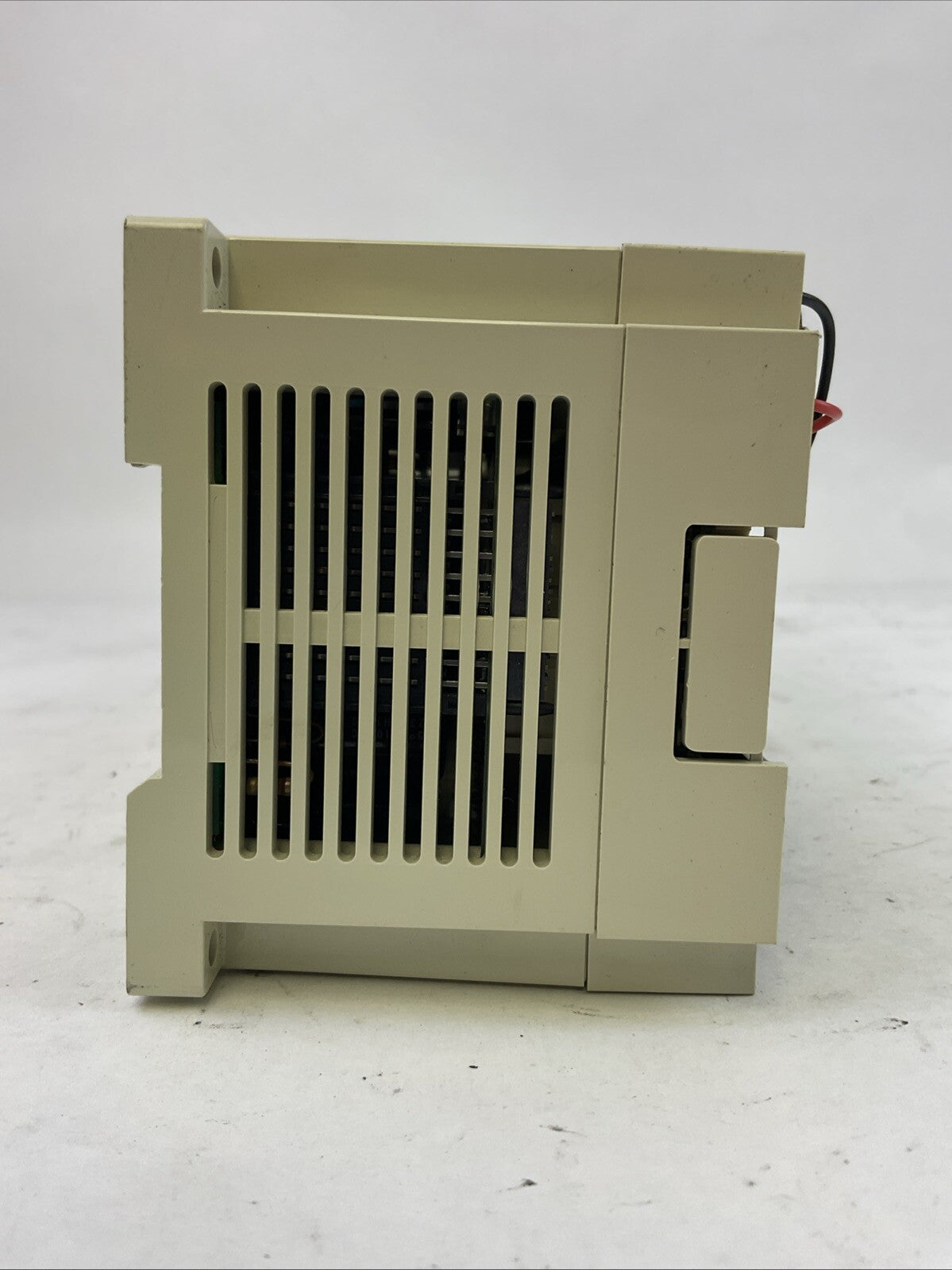 MITSUBISHI FX2N-128MR-001 PROGRAMMABLE CONTROLLER 85-264VAC 50/60HZ 100VA