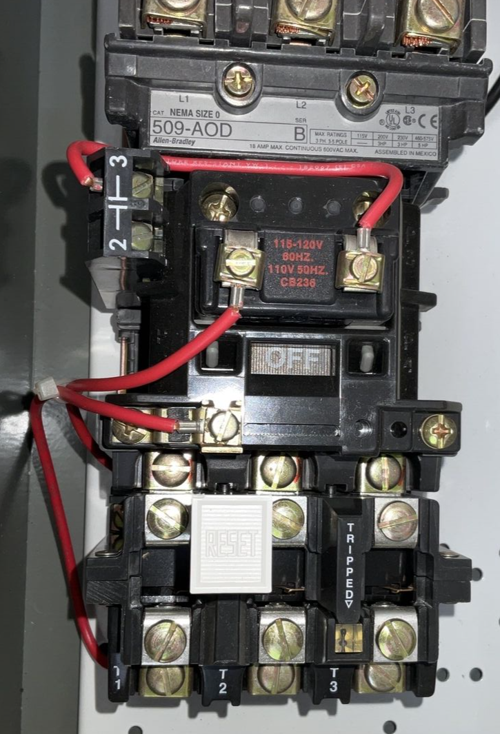 ALLEN BRADLEY 512-AACD-24R COMBINATION CONTROLLER REV.6-12 600V SER.1 3PH