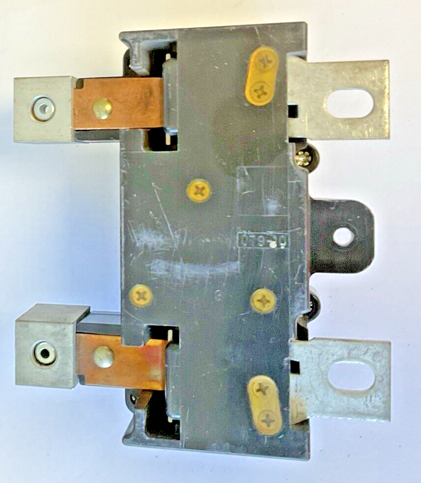 SQUARE D QOM2200 CIRCUIT BREAKER 200A 120/240VAC TYPE QOM2