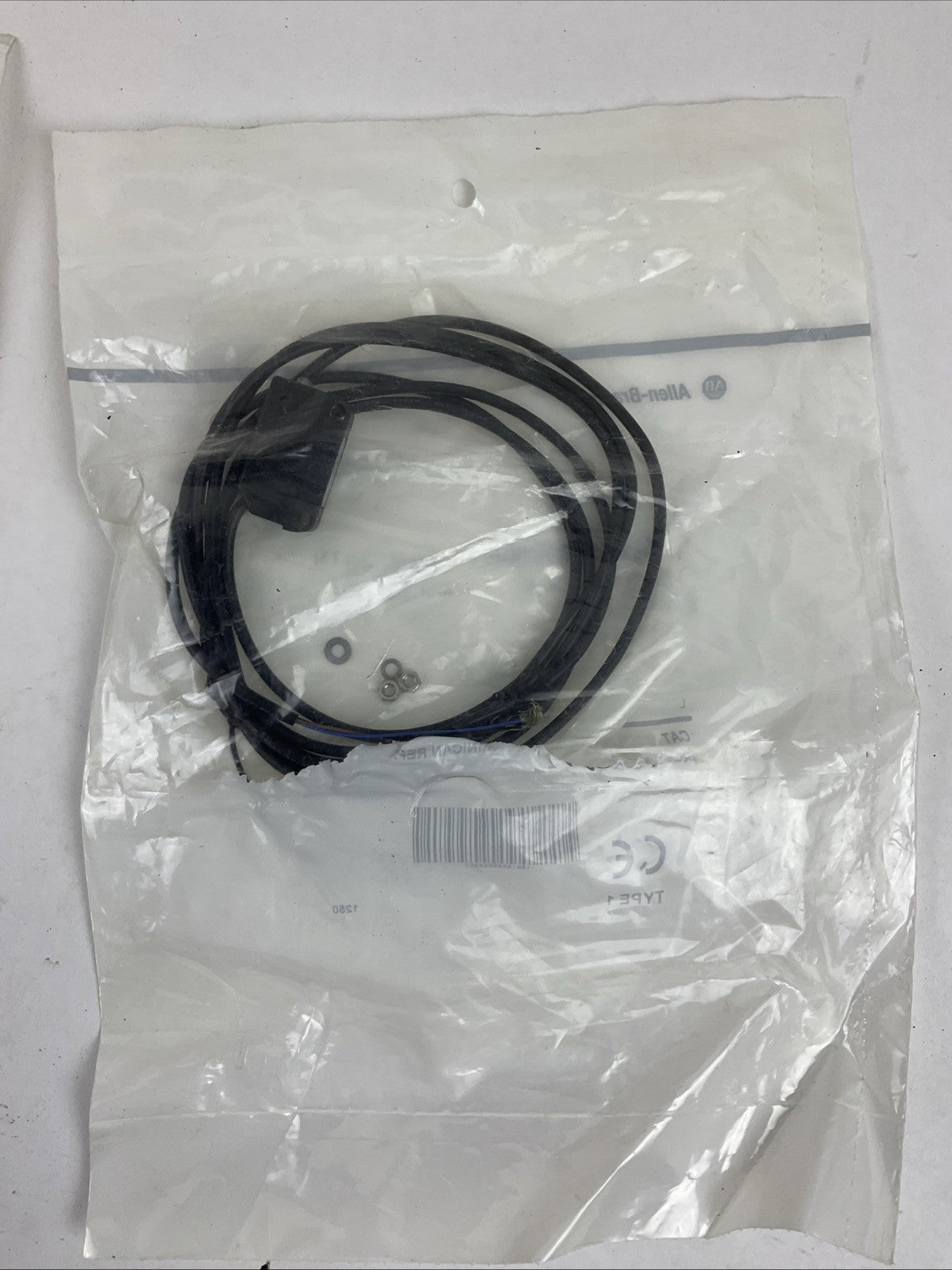 ALLEN BRADLEY R7KJS-T9MNA1-A2 (42JS-E2EZB1-A2 + 42JS-R9MNA1-A2 + 60-BJS-RK7)