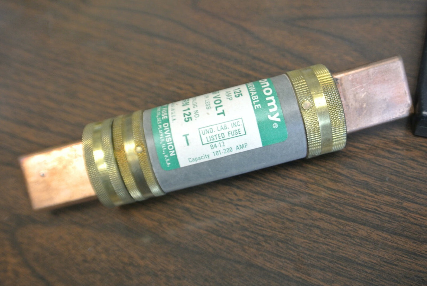 ECONOMY / FPE ERN125 RENEWABLE FUSE / 125A / 250V / NEW SURPLUS