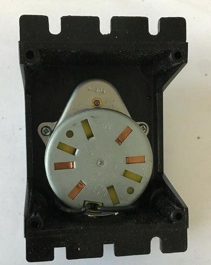 EAGLE SIGNAL BR17 A601 TIME DELAY RELAY 120V 50/60HZ