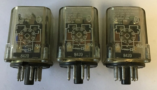 DELTROL CONTROLS 105A DPDT 20117-84 RELAY 240VAC 10A  ***LOTOF3***