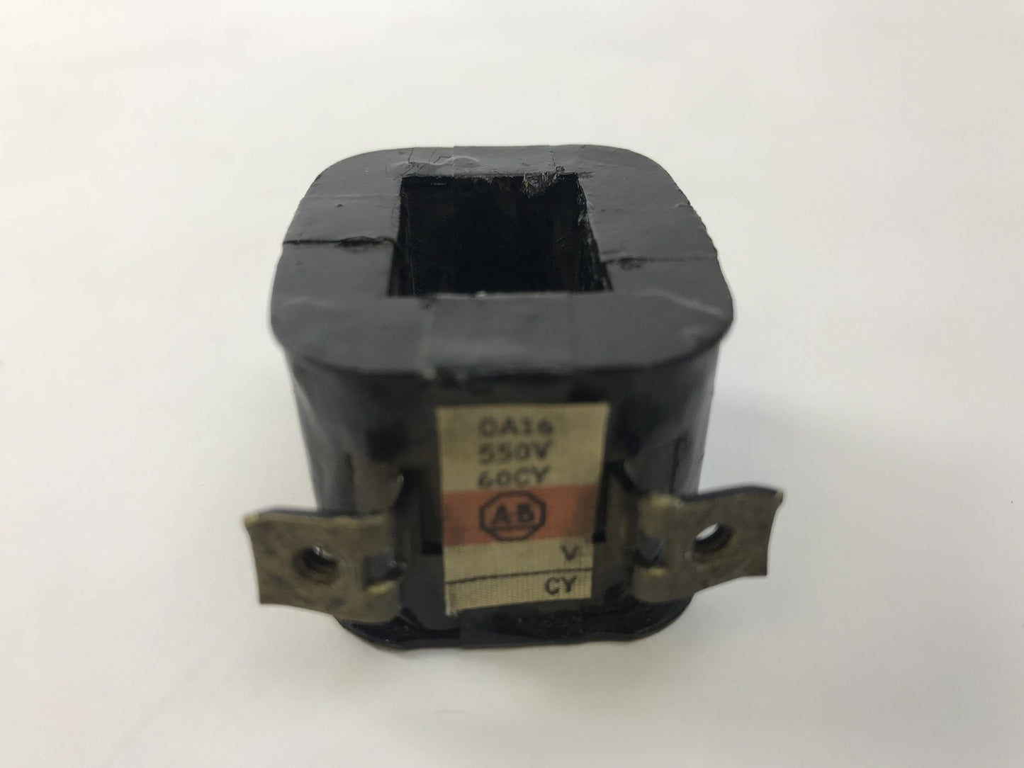 Allen Bradley OA16 Coil 550V 60 Cy Used No Screws