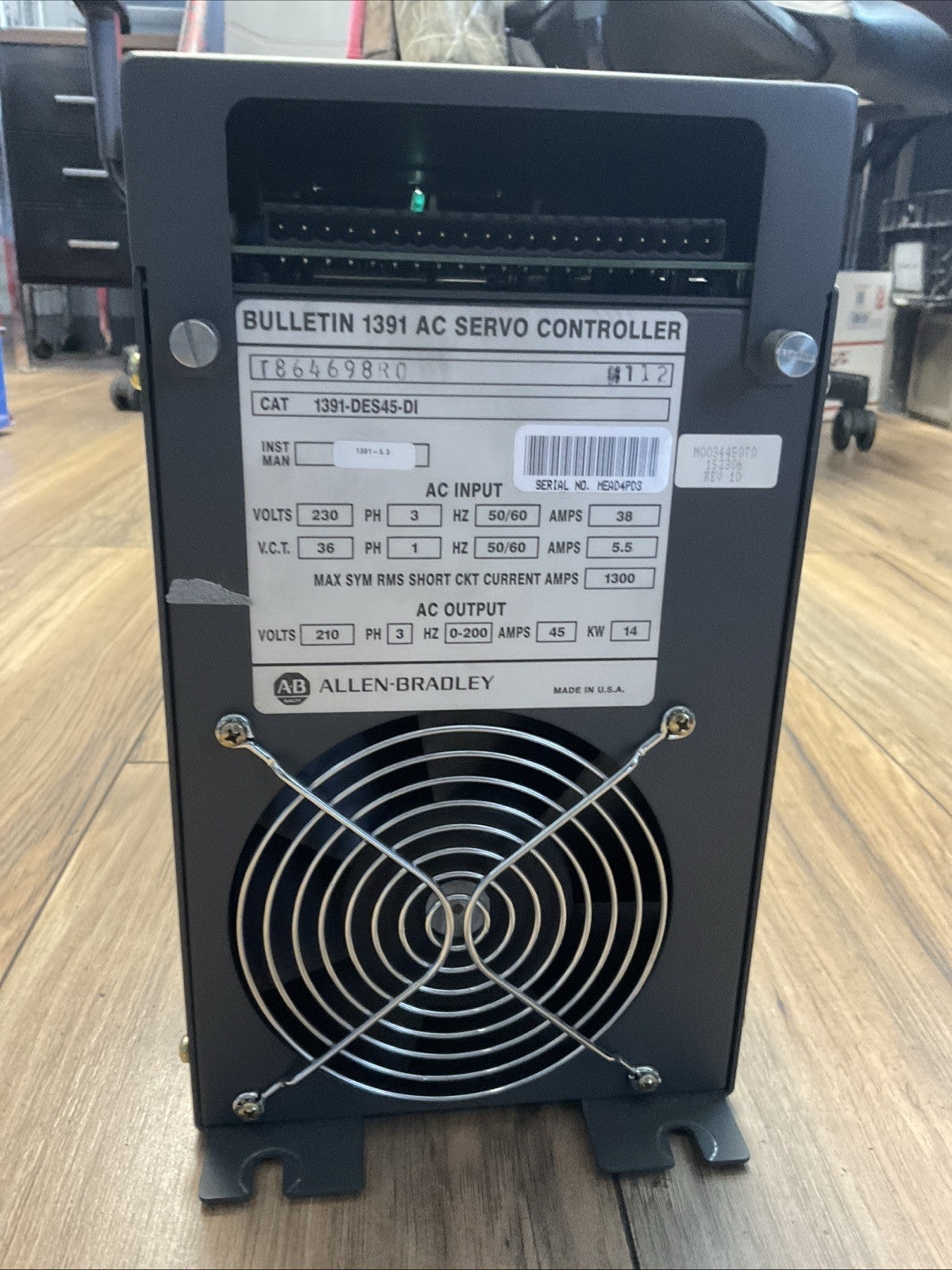 ALLEN BRADLEY 1391-DES45-DI BULLETIN 1391 AC SERVO CONTROLLER OUTPUT 210V 14KW